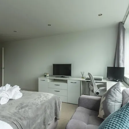 2 Bedroom | Attractions | Like Appartement *