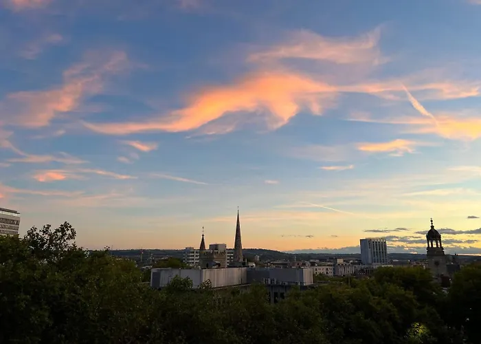 Apartment 2 Bedroom | Attractions | Like Bristol