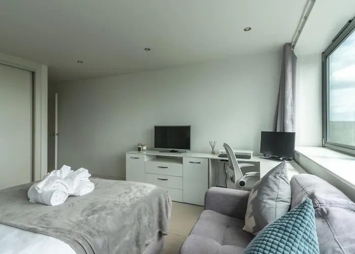 2 Bedroom | Attractions | Like Apartamento *