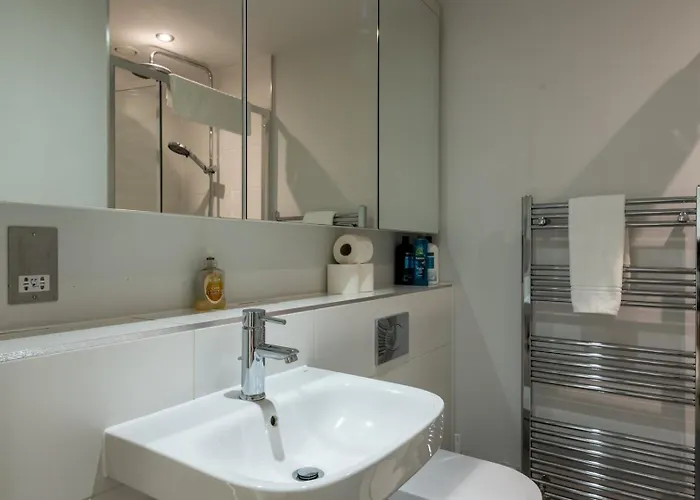 Apartamento 2 Bedroom | Attractions | Like